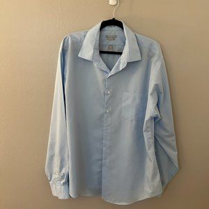 Van Heusen Poplin Fitted Button Down Dress Shirt
